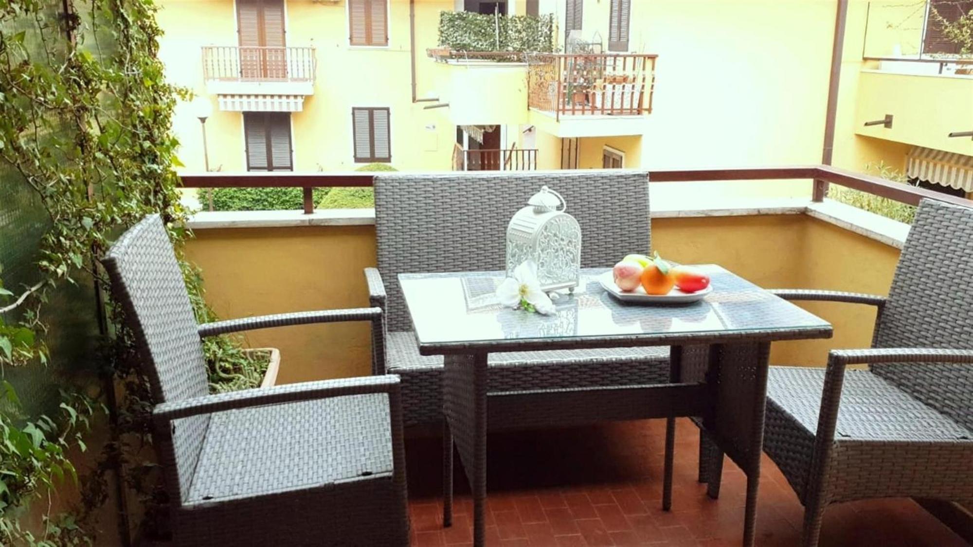 Appartamenti Elena - Best Of - Peschiera del Garda Exterior photo